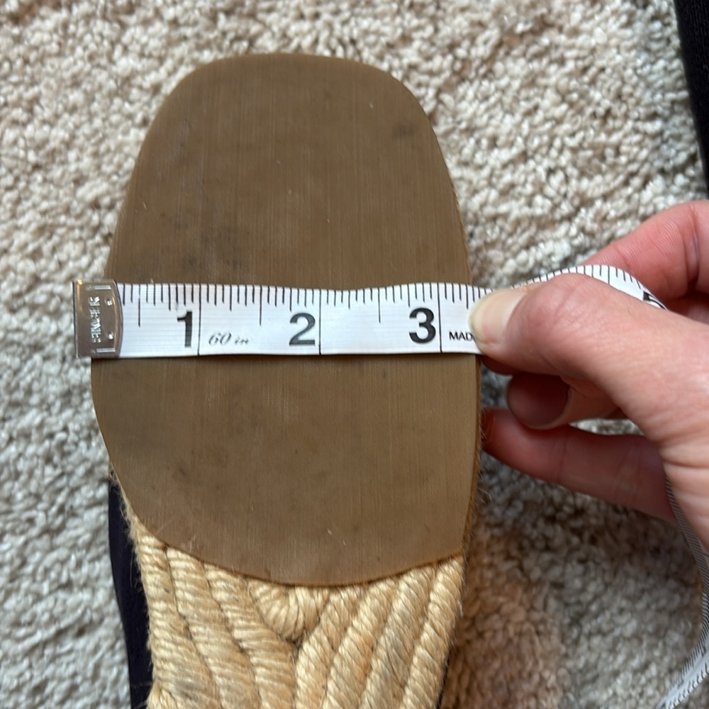 Authentic YSL - Picture 15 of 16